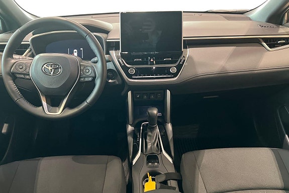 Toyota Corolla Cross 10 of 21