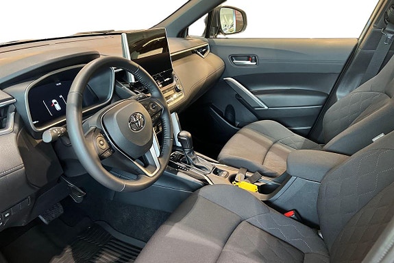 Toyota Corolla Cross 14 of 21