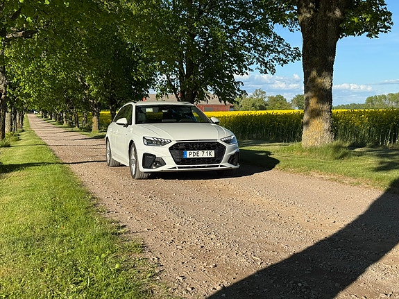 Audi A4 3 of 5