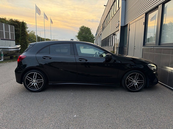 Mercedes-Benz A180 23 of 23