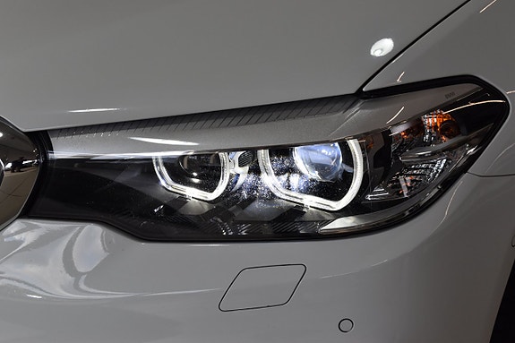 BMW 520d 26 of 28