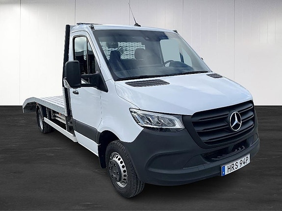 Mercedes-Benz Sprinter 519 2 of 13