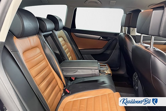 Volkswagen Passat 15 of 17