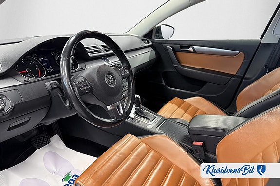 Volkswagen Passat 11 of 17