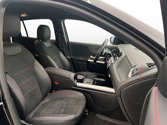 Mercedes-Benz EQA350 30 of 30