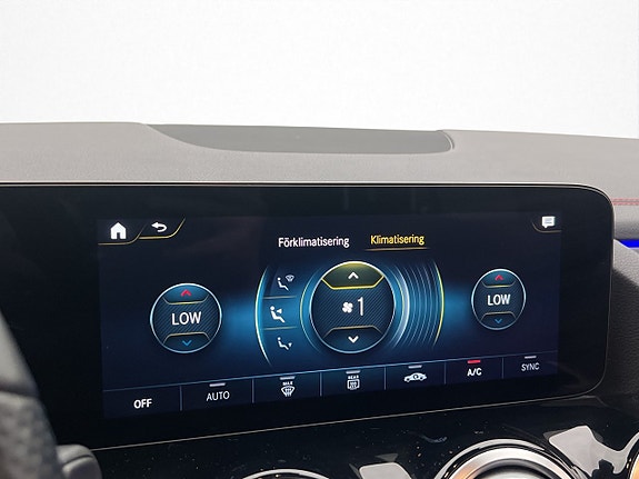 Mercedes-Benz EQA350 27 of 30