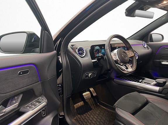Mercedes-Benz EQA350 12 of 30