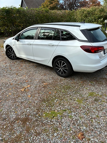 Opel Astra 4 of 14