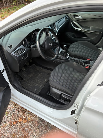Opel Astra 7 of 14