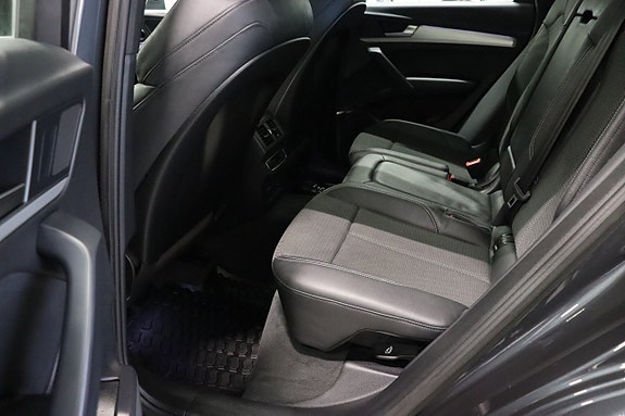 Audi Q5 9 of 29