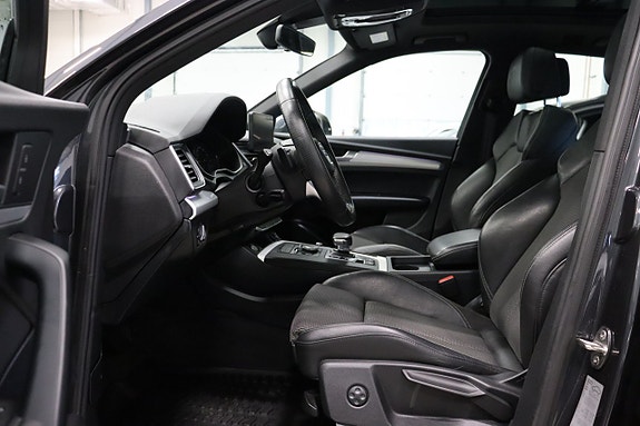 Audi Q5 8 of 29