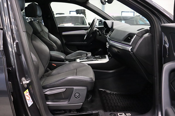 Audi Q5 13 of 29