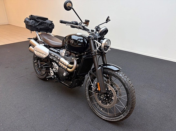 Triumph scrambler 1200 X 3 of 8