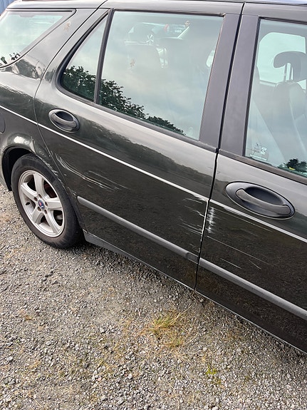 Saab 9-5 7 of 7
