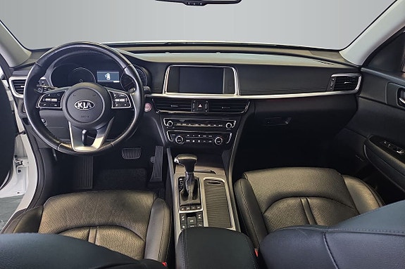 Kia Optima 12 of 16
