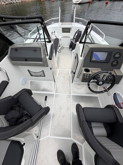 Finnmaster Husky R7 2017 - Yamaha 200 HK 10 of 11