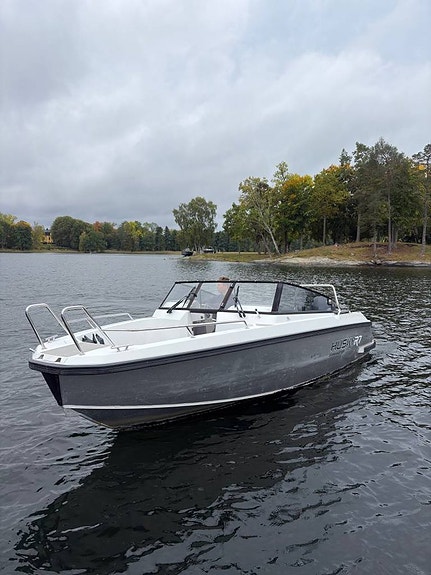 Finnmaster Husky R7 2017 - Yamaha 200 HK 2 of 11