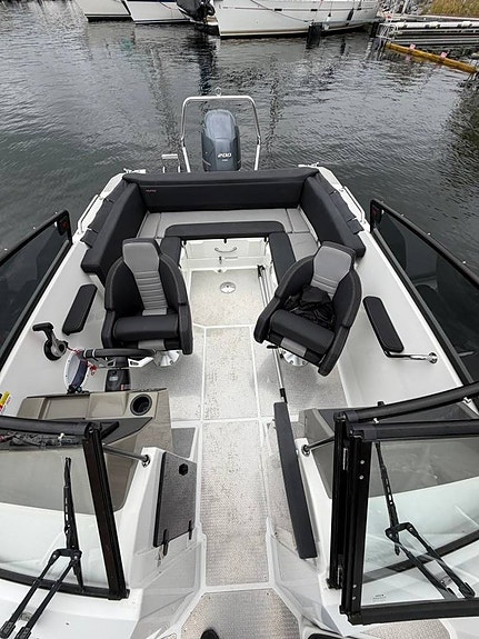 Finnmaster Husky R7 2017 - Yamaha 200 HK 8 of 11