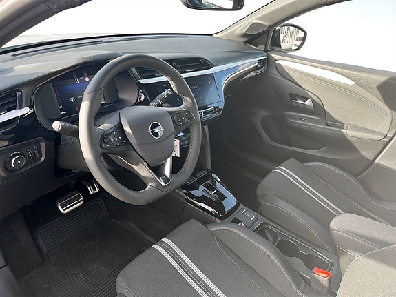 Opel Corsa 4 of 15