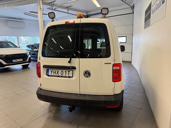 Volkswagen Caddy 5 of 12