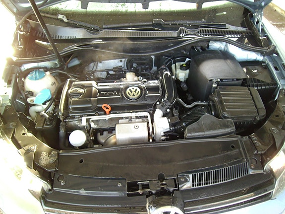 Volkswagen Golf VI 6 of 12