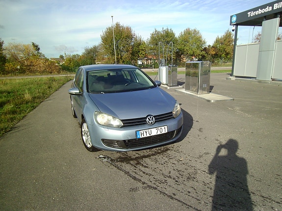 Volkswagen Golf VI 12 of 12
