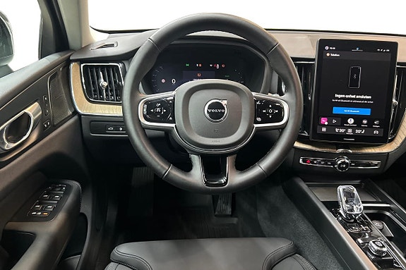 Volvo XC60 11 of 21