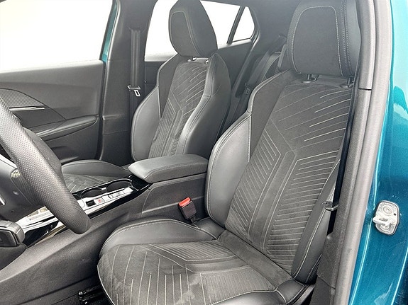 Peugeot 2008 5 of 15