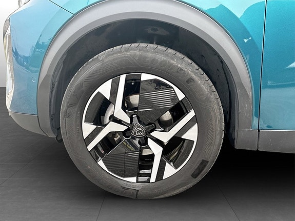 Peugeot 2008 14 of 15