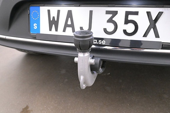 Mercedes-Benz EQA300 26 of 27