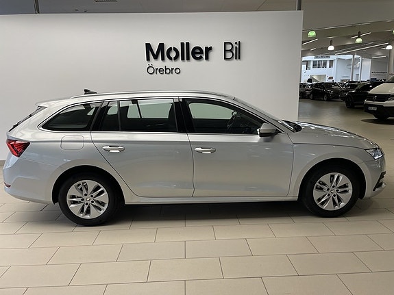 Skoda Octavia 5 of 22