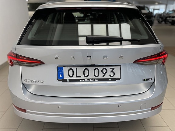 Skoda Octavia 8 of 22