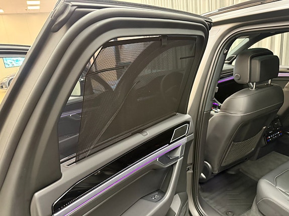 Volkswagen Touareg 15 of 22