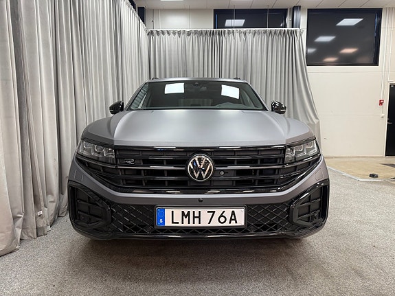 Volkswagen Touareg 5 of 22