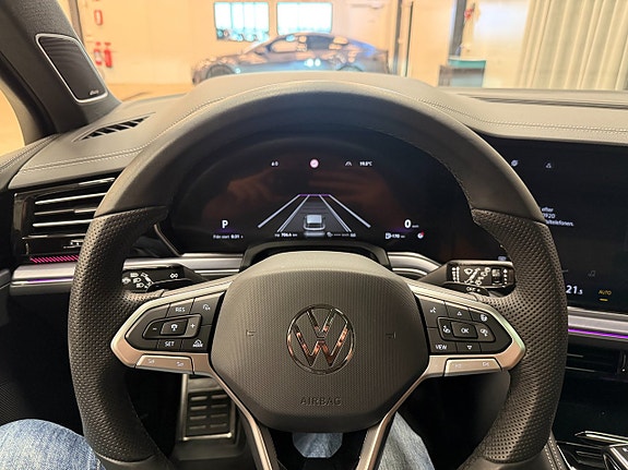 Volkswagen Touareg 16 of 22
