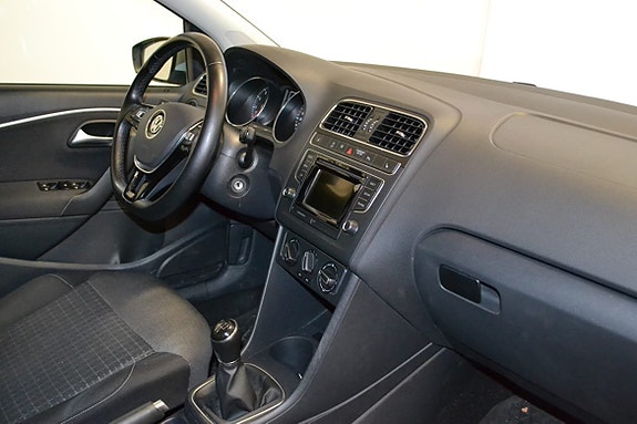 Volkswagen Polo 8 of 11