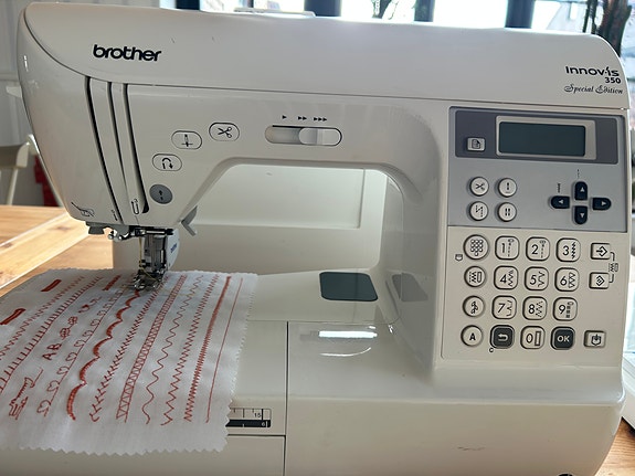 Brother symaskin vit elektronisk