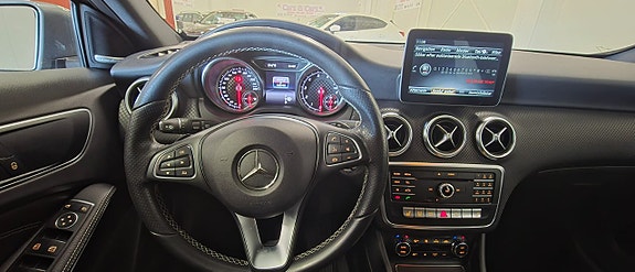 Mercedes-Benz A200 13 of 24