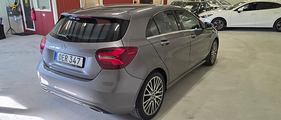 Mercedes-Benz A200 4 of 24