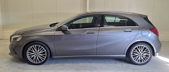 Mercedes-Benz A200 8 of 24