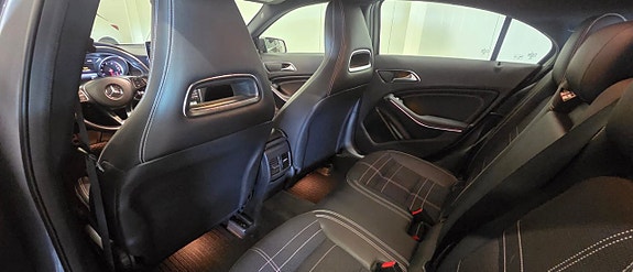 Mercedes-Benz A200 21 of 24