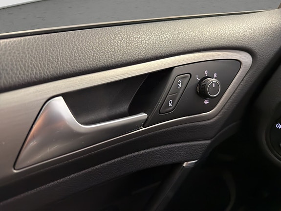 Volkswagen Golf I 11 of 23