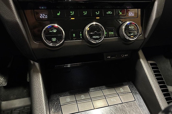 Skoda Octavia 19 of 27