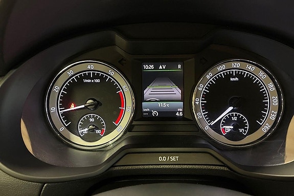 Skoda Octavia 14 of 27