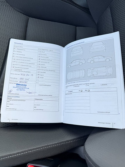 Volkswagen Golf I 17 of 17