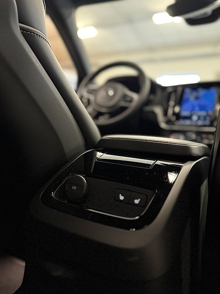 Volvo S60 16 of 16