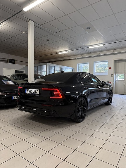 Volvo S60 3 of 16