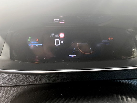 Peugeot 2008 8 of 15