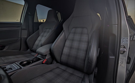 Volkswagen Golf I 16 of 24
