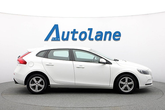 Volvo V40 9 of 27